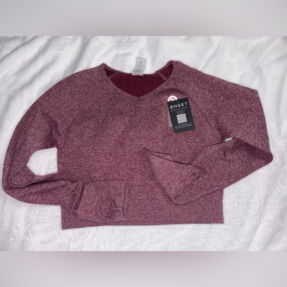 Cropped Long Sleeve Top